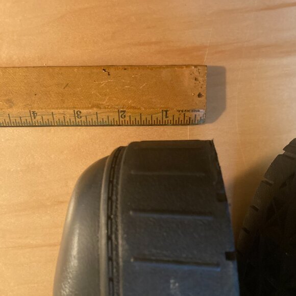 Women’s PUMA Mayze Chelsea Pop Round Toe Platform Boots Black Size 10 - Picture 3 of 5